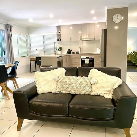 Lychee Tree Holiday Apartments Port Douglas Exterior foto